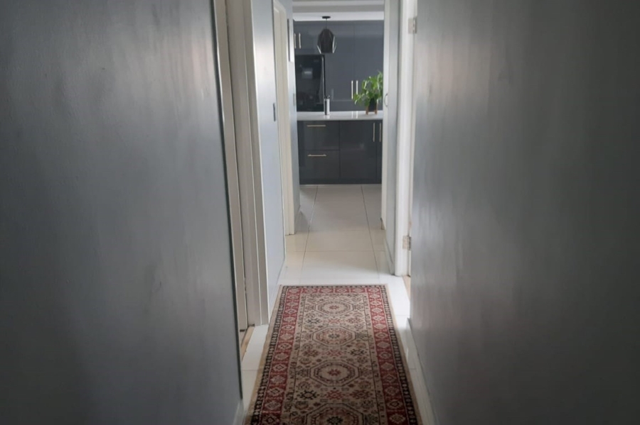 To Let 3 Bedroom Property for Rent in Parklands Western Cape